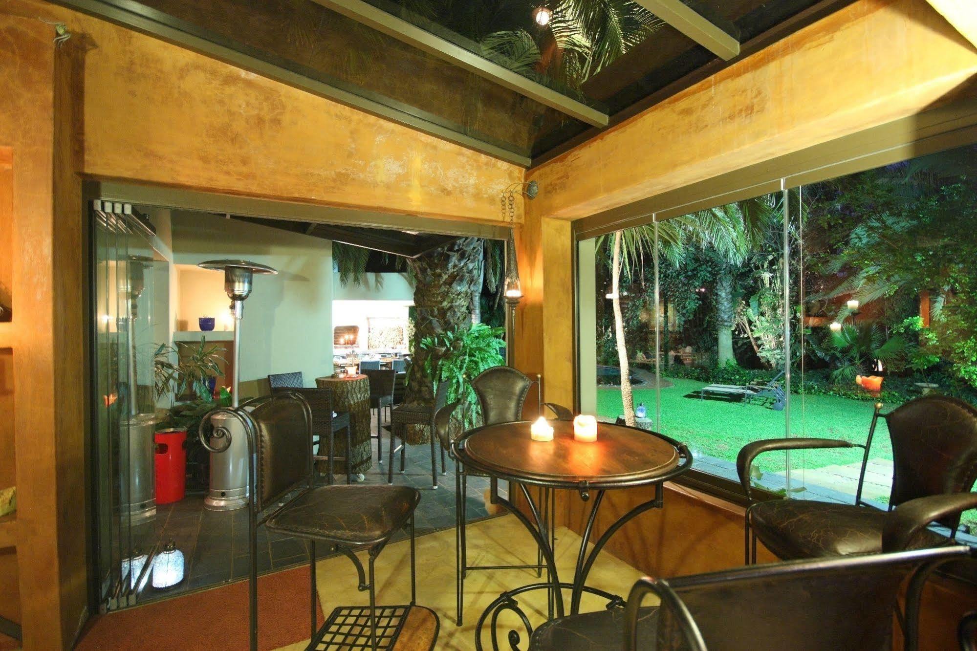 African Rock Hotel & Spa, A "Boutique Lifestyle Resort" Kempton Park Eksteriør billede